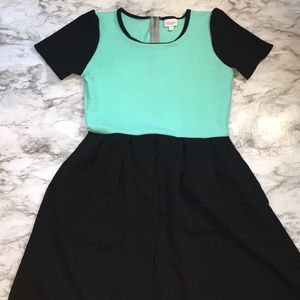 LuLaRoe Large Amelia Color Block Dress